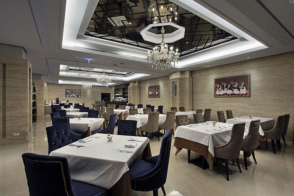 Grand City Hotel Fengyuan Extérieur photo