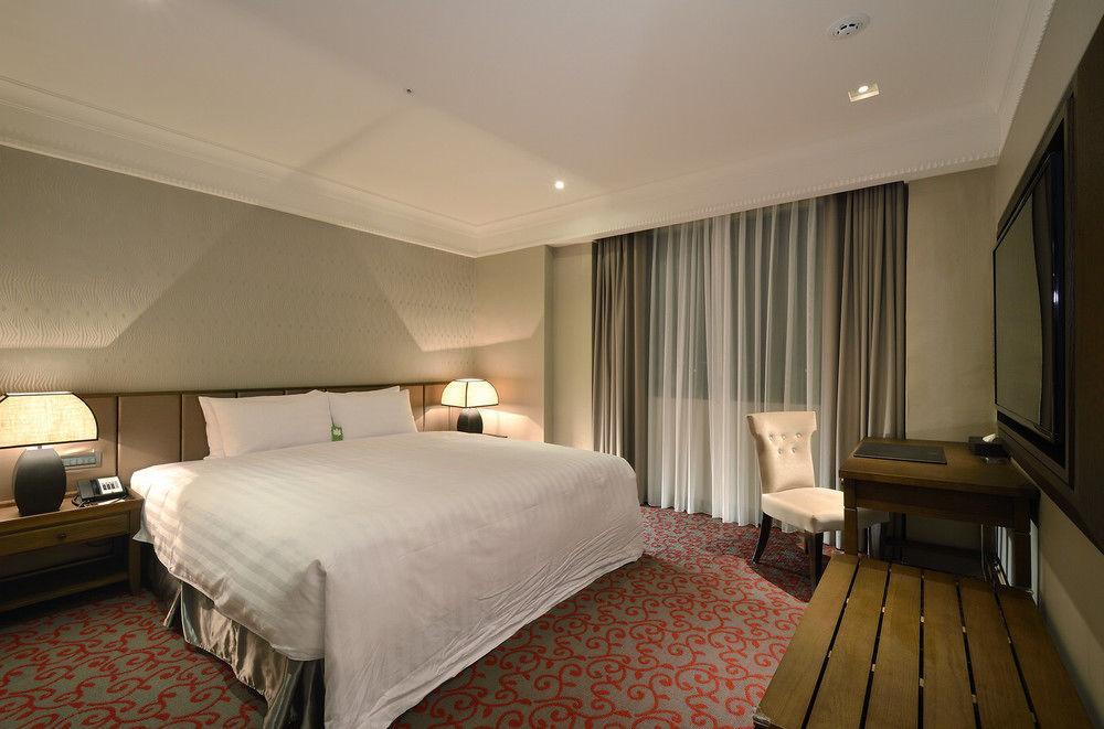 Grand City Hotel Fengyuan Extérieur photo