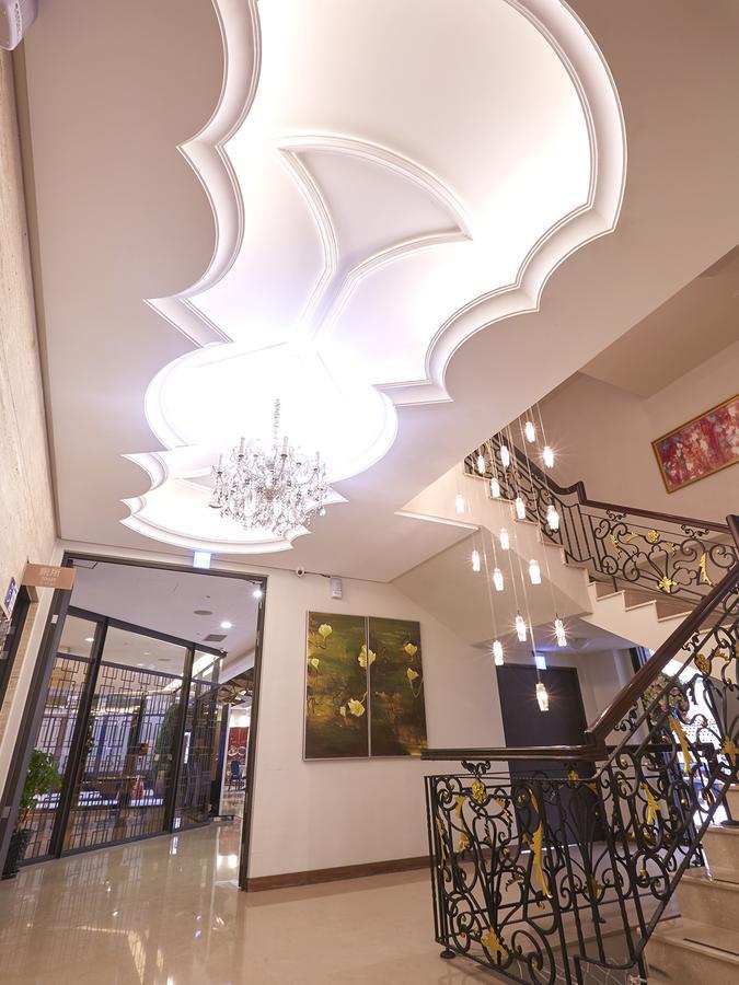 Grand City Hotel Fengyuan Extérieur photo