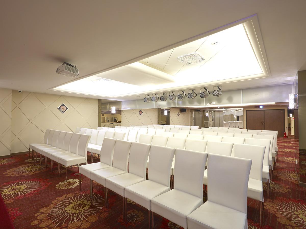 Grand City Hotel Fengyuan Extérieur photo